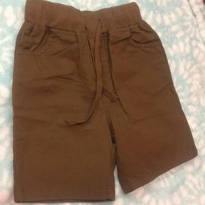 NWT Kids short